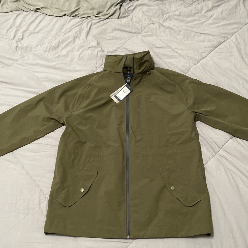 Brand new men’s wear fall ski jacket Tommy hilfiger